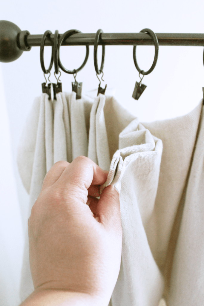Pinching fabric for drop cloth curtains