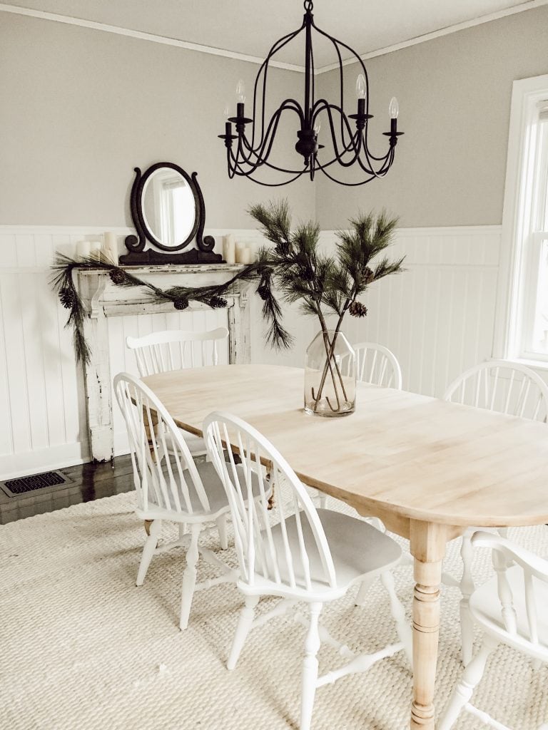 https://michealadianedesigns.com/wp-content/uploads/2019/01/Cozy-Winter-Home-Tour_4-768x1024.jpg