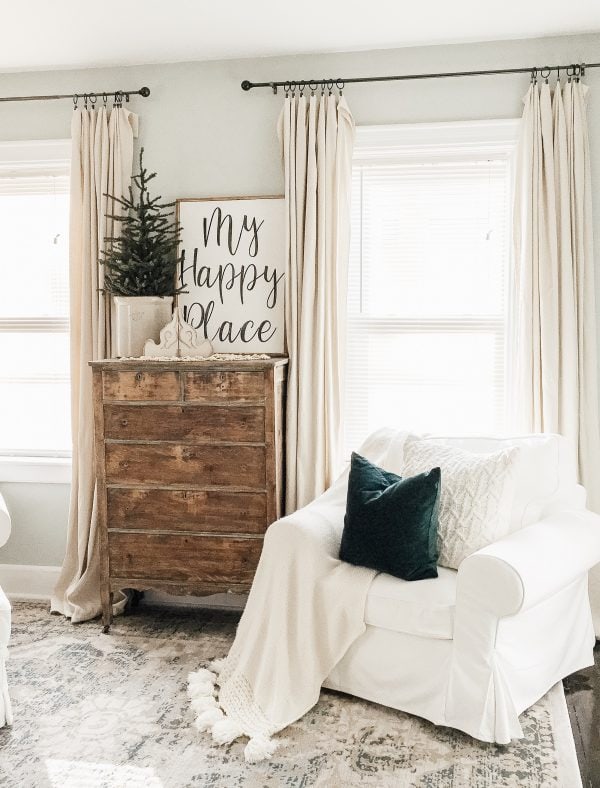 Simple Winter Living Room | How to Decorate After Christmas