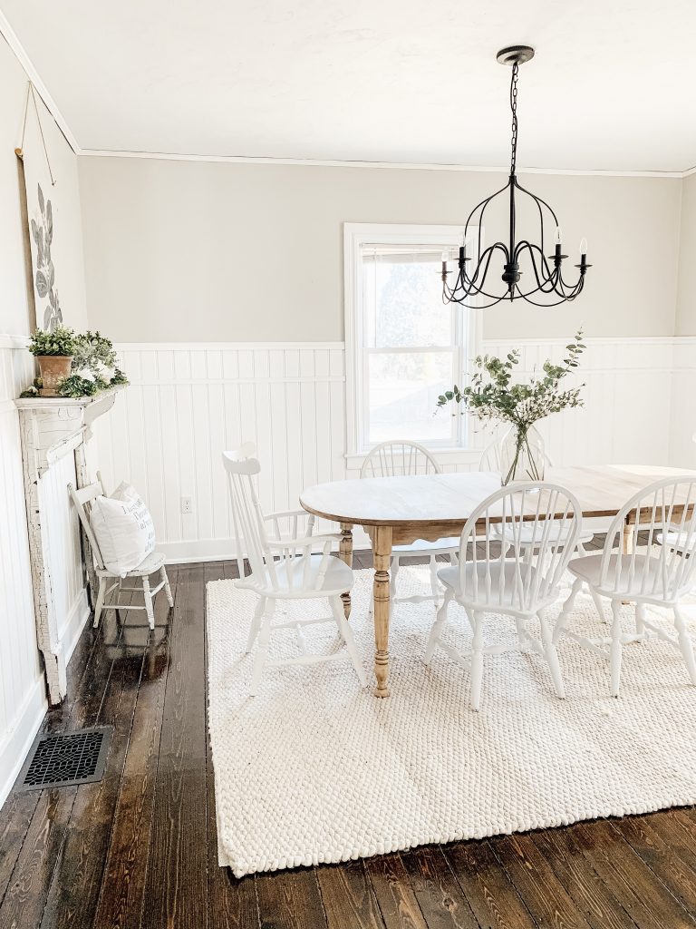 The Best Farmhouse Paint Colors (2023)