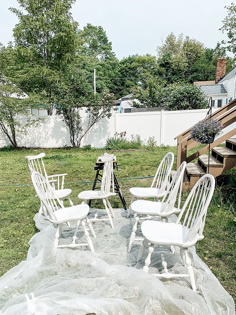 Painting Chalk Paint Chairs