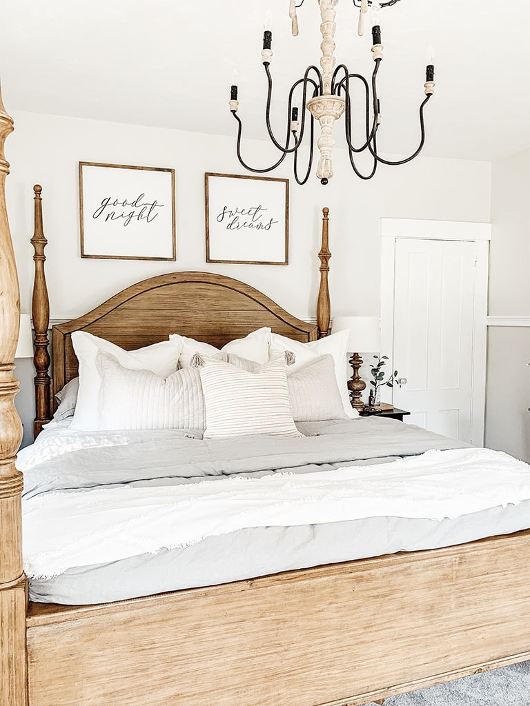 https://michealadianedesigns.com/wp-content/uploads/2019/08/Master-Bedroom-Bedding_5.jpg