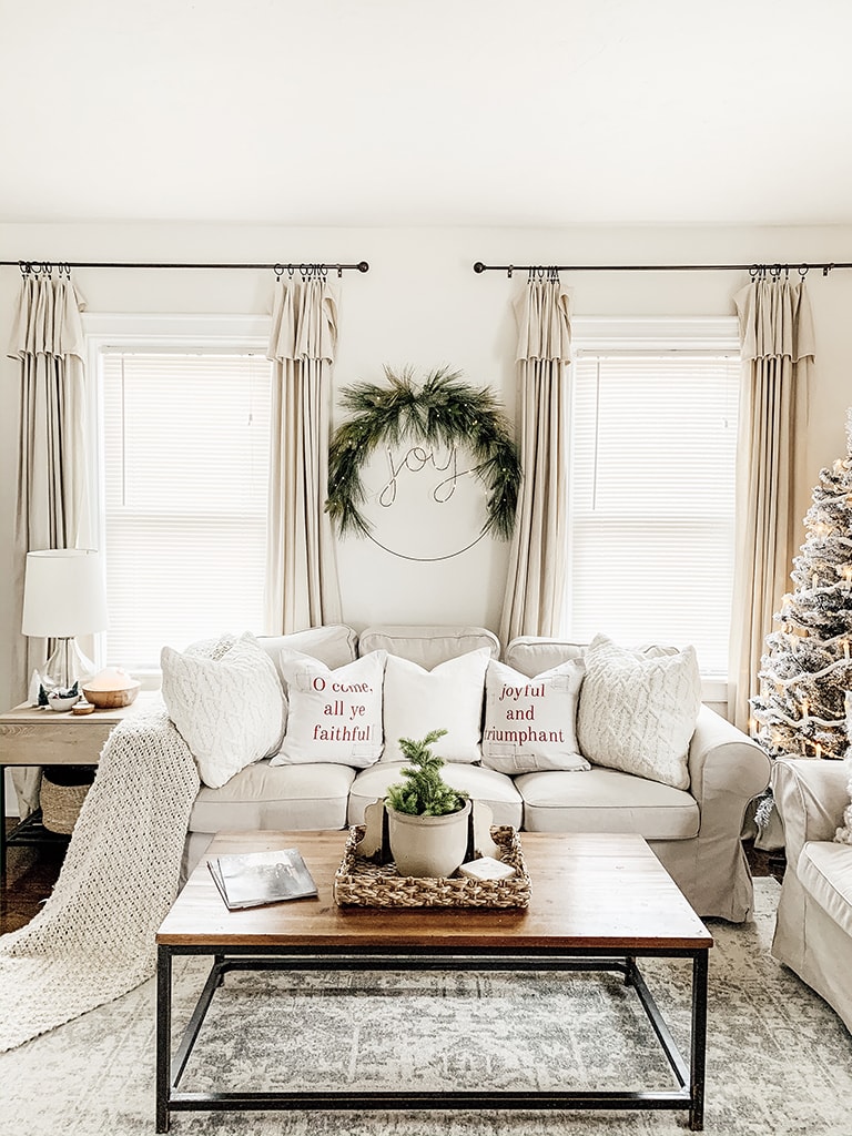 Cozy Christmas Living Room