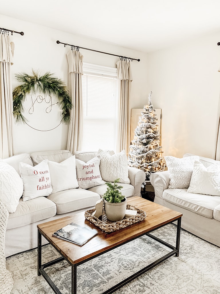 Cozy Christmas Living Room