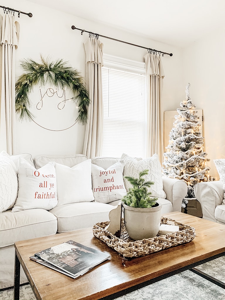 Cozy Christmas Living Room