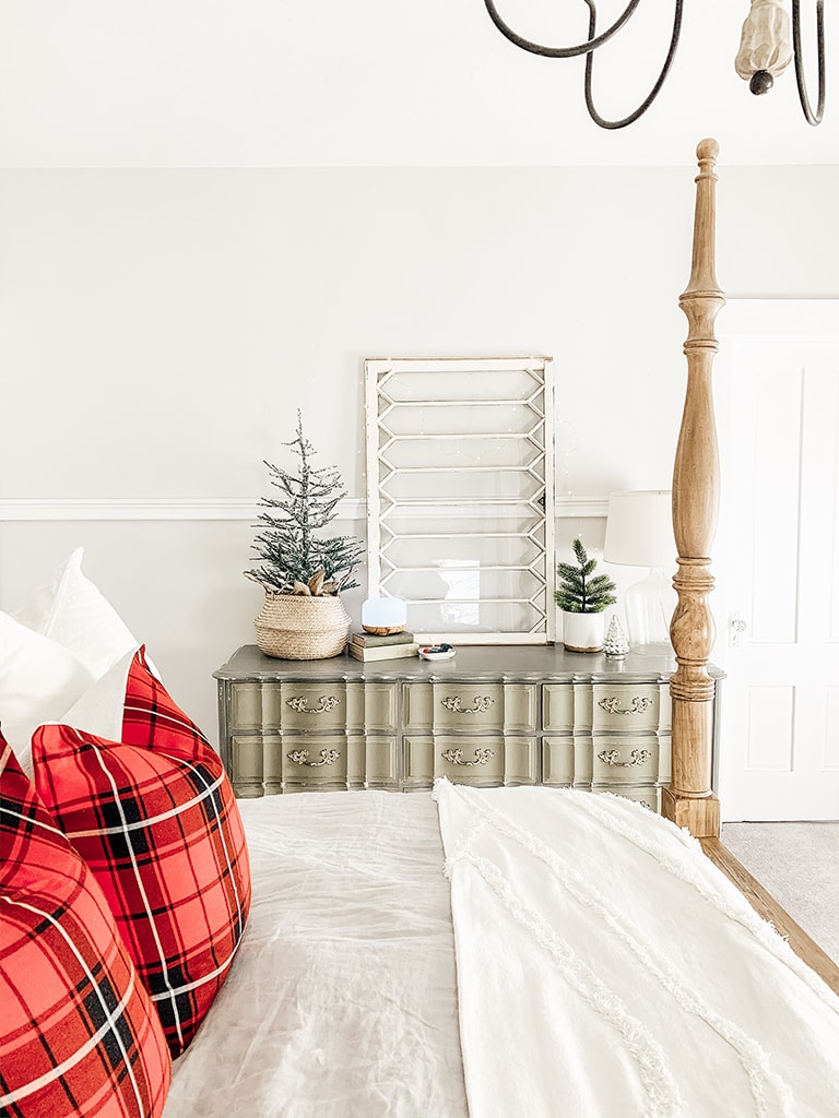 Farmhouse Christmas Bedroom