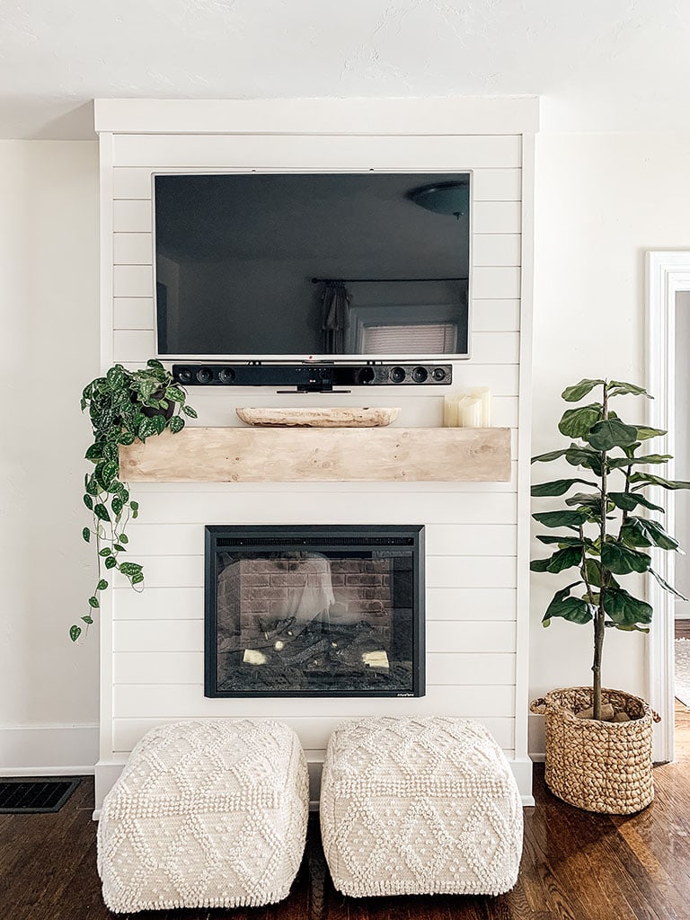 8 Fireplace Mantel Decor Ideas for Every Season