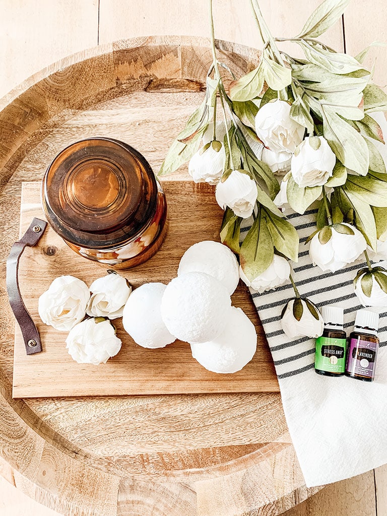 How to Make Bath Bombs at Home Using This Easy DIY Recipe