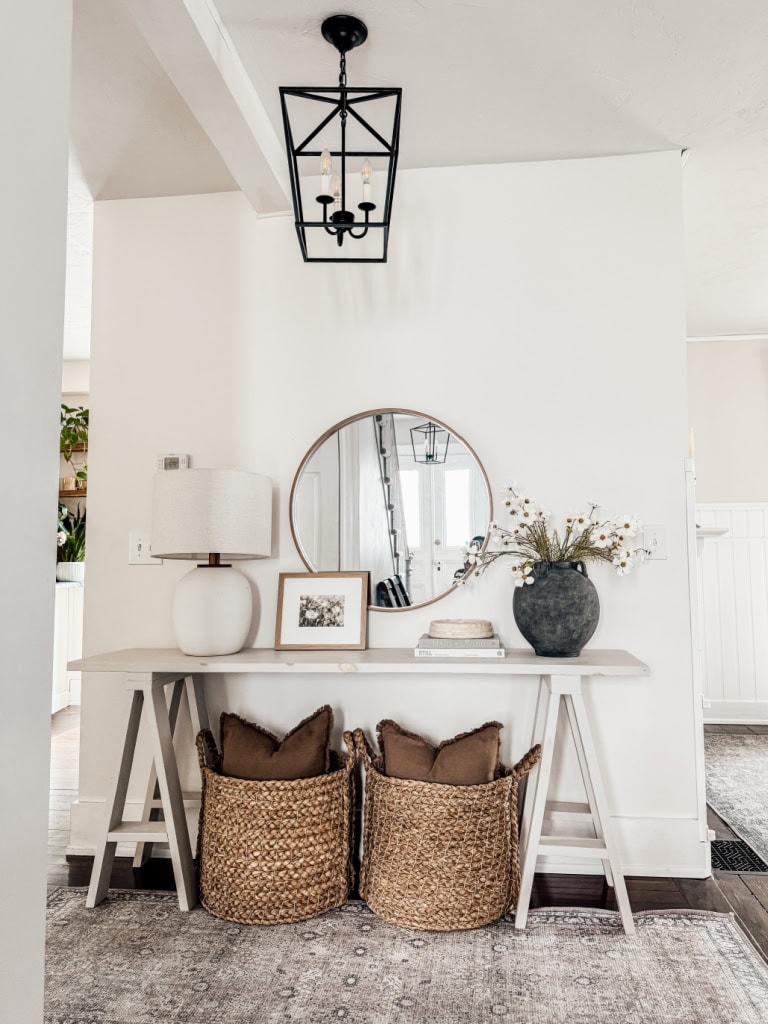 Entryway painted Benjamin Moore Cloud White