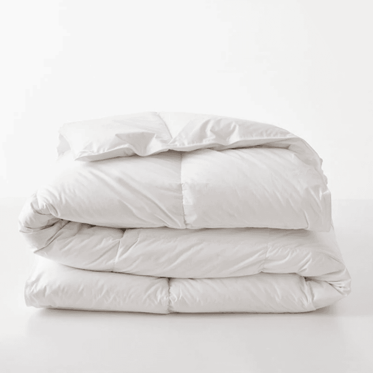 How to Style a Bed Like a Pro - Micheala Diane Designs