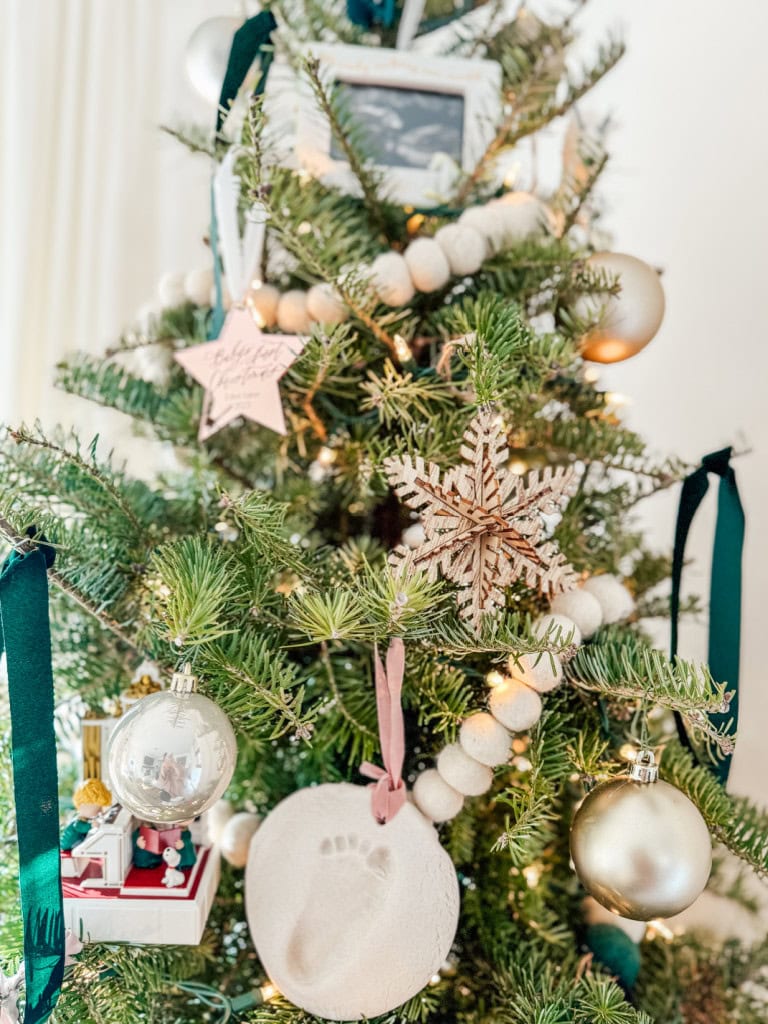 christmas decor ideas for living room