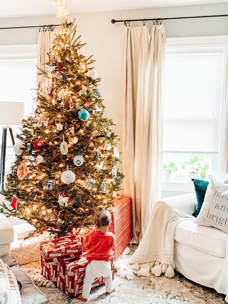 Decorating a Real Christmas Tree