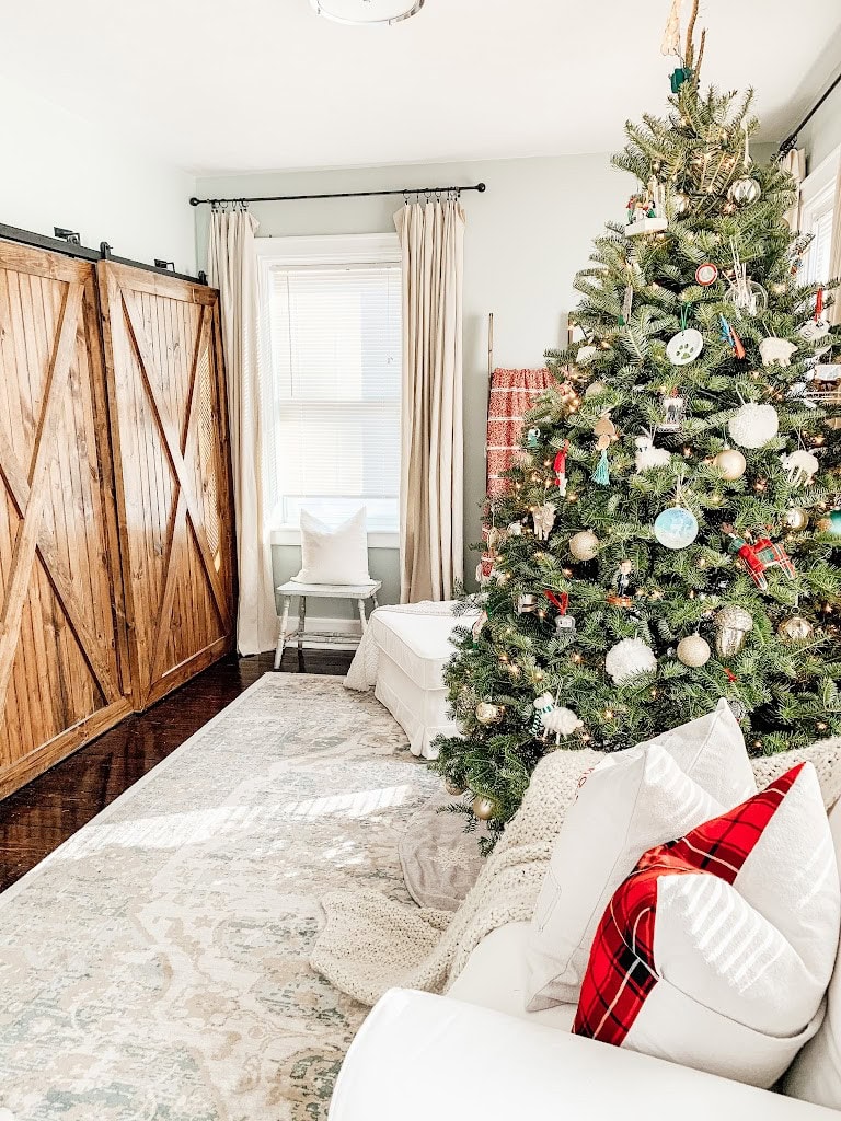 Decorating a Real Christmas Tree